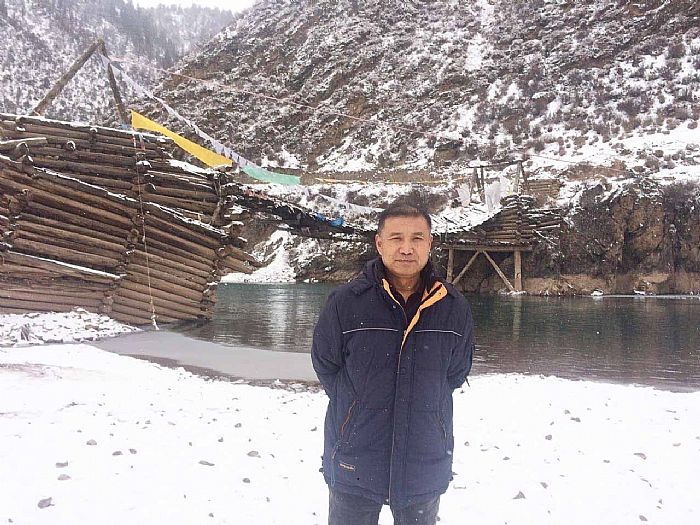 西藏玉龍銅礦技術服務 途經茶馬古道旅游留影